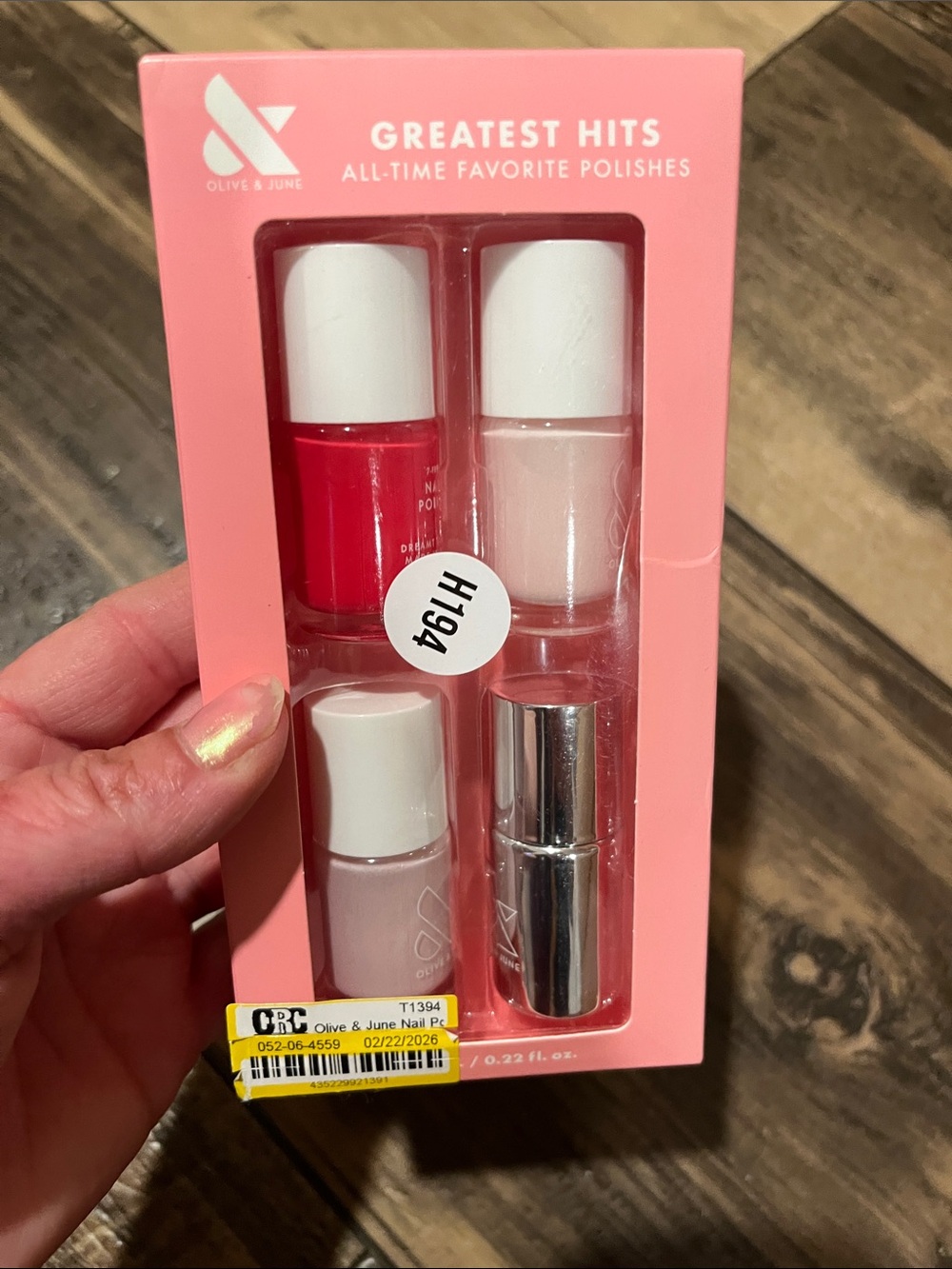 Olive & June Greatest Hits Nail Polish Set - Red & Pale Pink